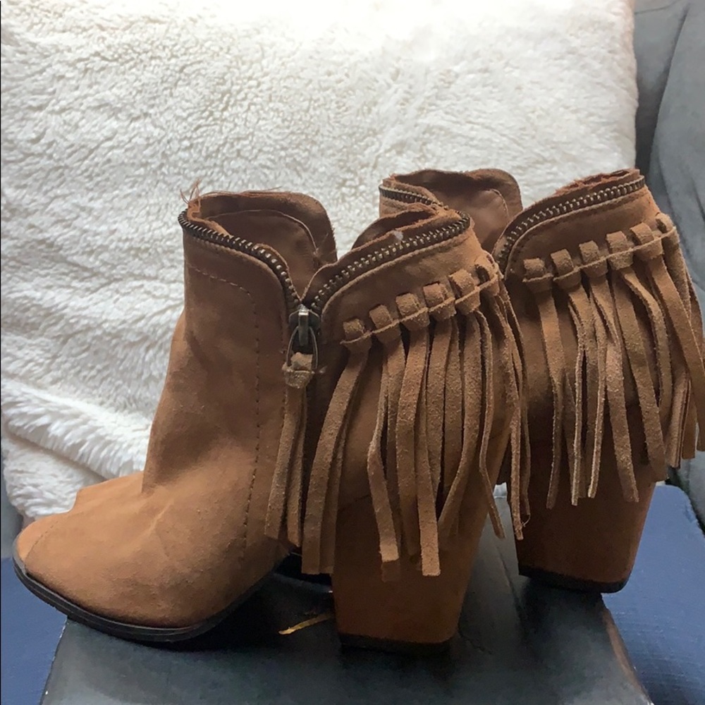 Dolce Vita booties
